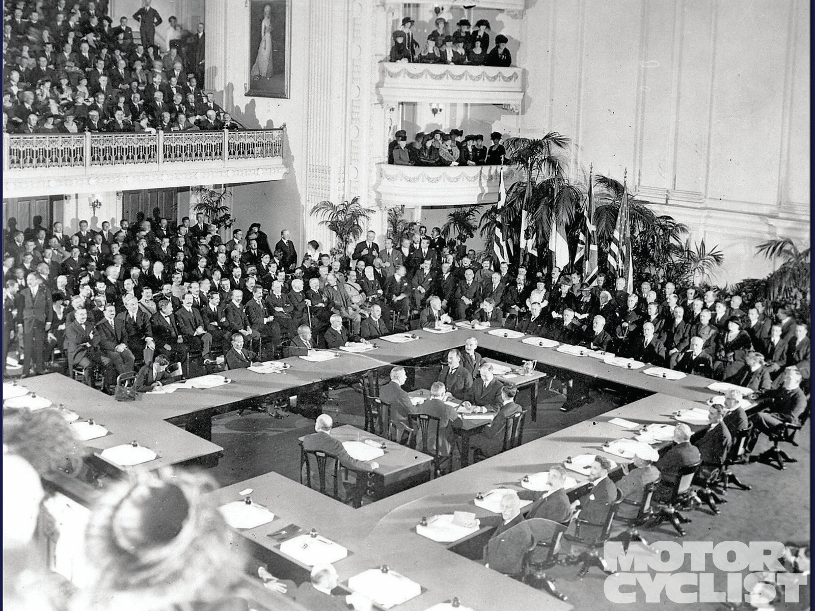 treaty-of-versailles-1918-mountain-view-mirror