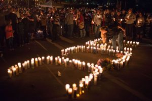 151002-oregon-shooting-01_2806944c625e0ff1f3a9117be8c8b0d4.nbcnews-ux-2880-1000