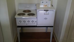 Electric stove